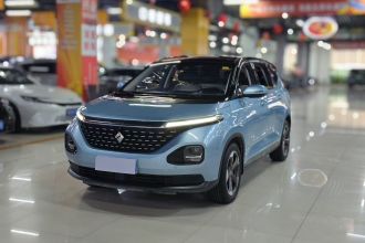 宝骏RM-5 2019款 1.5T CVT 24小时在线尊贵型 7座