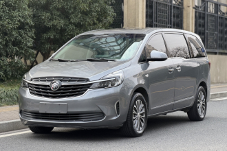 别克GL8 2022款 陆上公务舱 652T 豪华型