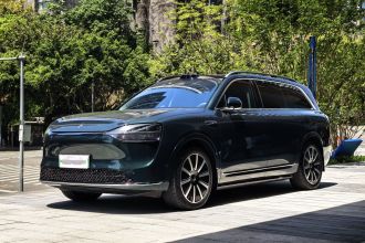 鸿蒙智行 问界M9 2024款 增程 Max版 42kWh 6座版