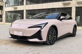 ARCFOX极狐 极狐 阿尔法S5 2024款 708MAX 200kW