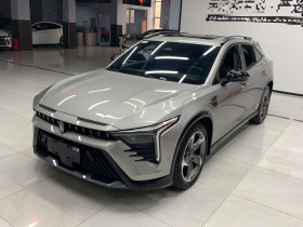 奔腾B70S 2022款 2.0T 战神天王