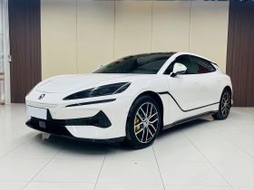 腾势Z9GT 2024款 1100四驱Pro版