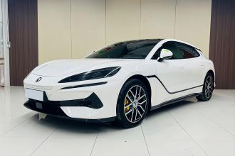 腾势Z9GT 2024款 1100四驱Pro版