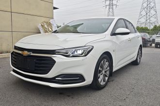 雪佛兰 科鲁泽 2020款 320 自动悦享版