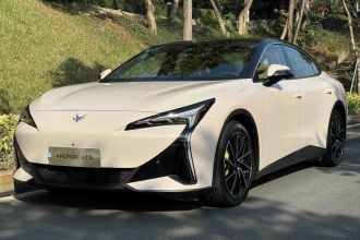 ARCFOX极狐 极狐 阿尔法S5 2024款 708MAX 200kW