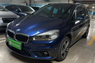 宝马2系旅行车(进口) 2015款 218i 运动设计套装
