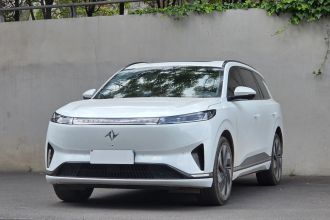 东风奕派 eπ008 2025款 636Ultra纯电版 5座