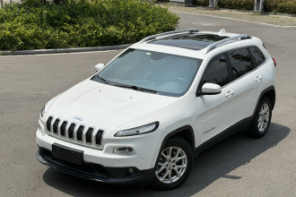 Jeep 自由光 2016款 2.0L 优越版