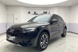 奥迪Q5L 2024款 40 TFSI 豪华动感型