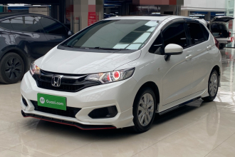 本田 飞度 2018款 1.5L CVT舒适天窗版