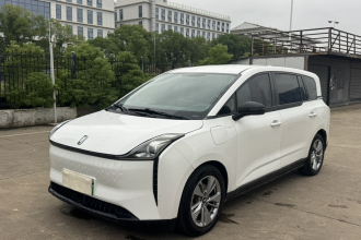 奔腾NAT 2023款 PRO 悦享出行版 425km