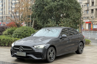 奔驰C级 2025款 改款 C 260 L 皓夜运动版