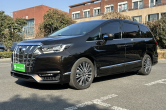 本田 艾力绅 2024款 2.0L e:HEV 豪华版