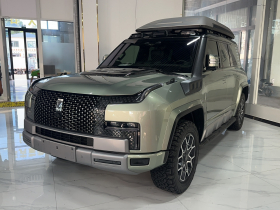 仰望U8 2024款 越野玩家版