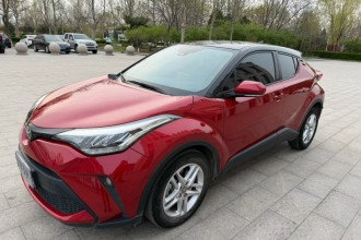 丰田C-HR 2022款 2.0L 舒适版