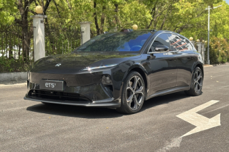 蔚来ET5T 2023款 75kWh Touring