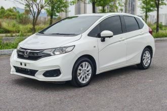 本田 飞度 2018款 1.5L CVT舒适天窗版