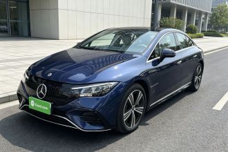 奔驰EQE 2025款 500 4MATIC 豪华版