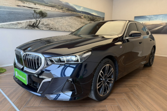 宝马5系 2024款 530Li 领先型 M运动套装