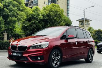 宝马2系多功能旅行车 2015款 218i 运动设计套装