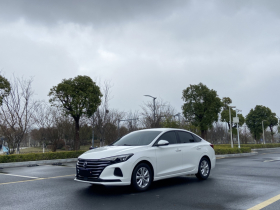 长安 逸动 2021款 PLUS 1.6L GDI 手动精英型
