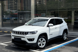 Jeep 指南者 2020款 220T 自动领先版