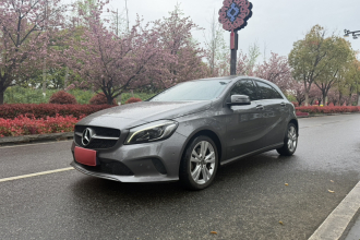 奔驰A级(进口) 2017款 改款 A 200 动感型