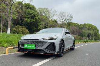 长安UNI-V 2022款 2.0T 领速版