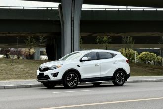 东南DX7 2015款 1.5T 自动尊贵型