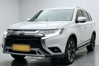 三菱 欧蓝德 2019款 2.0L 两驱畅享版 5座 国VI