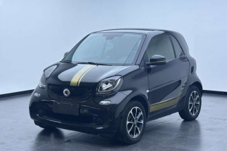 smart fortwo 2015款 1.0L 52千瓦硬顶激情版