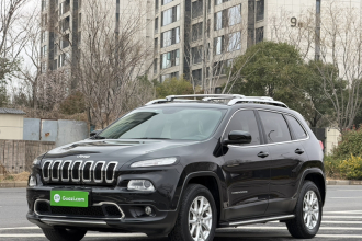 Jeep 自由光 2016款 2.4L 专业版