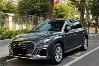 奥迪Q5L 2022款 40T 豪华动感型