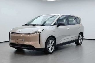 奔腾NAT 2023款 PRO 嘉享版 425km