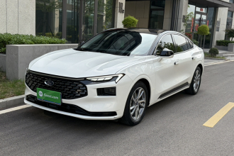 福特 蒙迪欧 2022款 改款 EcoBoost 245 豪华型