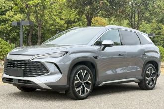 比亚迪 宋L DM-i 2025款 智驾版 160km 超越型
