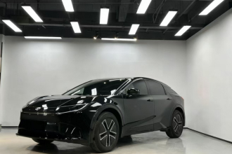 丰田bZ5 2025款 550 JOY