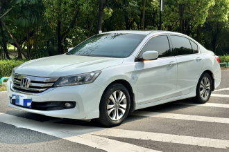 本田 雅阁 2015款 2.0L LX 舒适版