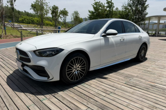 奔驰C级 2023款 C 260 L 运动版
