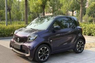 smart fortwo 2015款 1.0L 52千瓦硬顶激情版