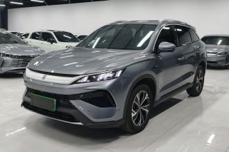 比亚迪 宋Pro新能源 2025款 第二代 智驾版 DM-i 75KM领先型