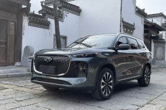 奇瑞 瑞虎8 PLUS 2025款 290TGDI DCT尊贵型