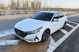 现代 伊兰特 2022款 1.5L CVT GLX精英版
