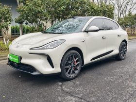 智己汽车 智己LS6 2023款 Max 长续航版