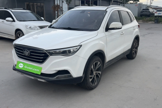 奔腾X40 2019款 1.6L 自动豪华型 国VI