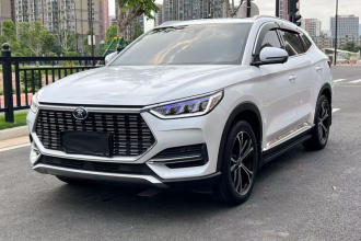 比亚迪 宋PLUS 2020款 1.5T 自动旗舰型