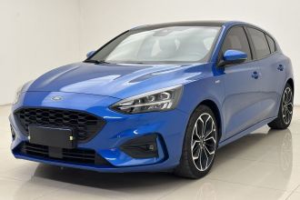 福特 福克斯 2020款 两厢 EcoBoost 180 自动ST Line