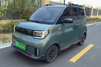 五菱汽车 宏光MINIEV 2022款 GAMEBOY 300km 玩乐款 磷酸铁锂