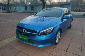 奔驰A级(进口) 2017款 A 200 动感型