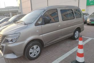 东风风行 菱智 2025款 M5 1.6L 短轴实用型 5座